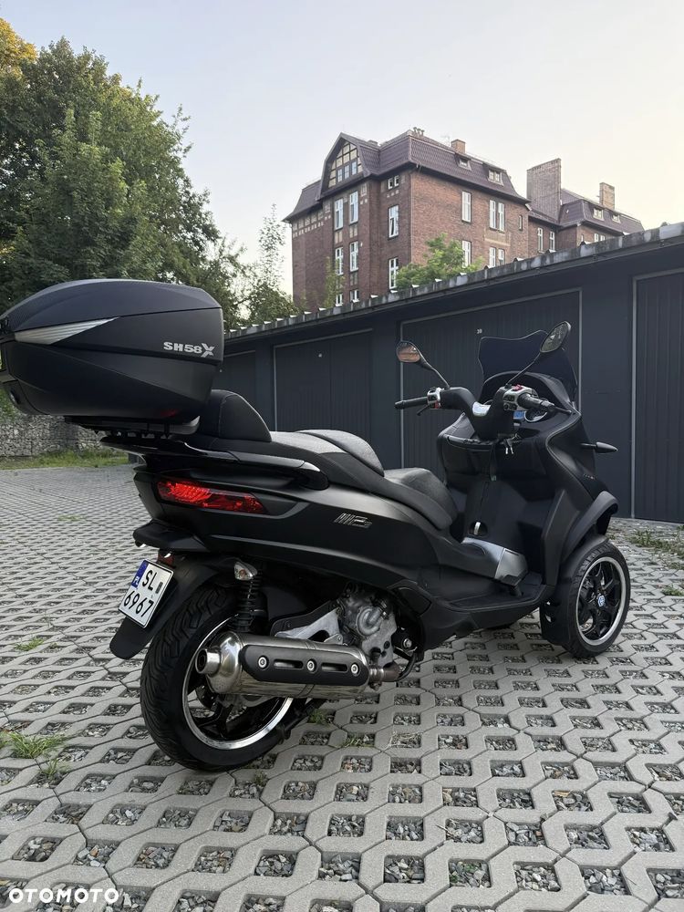 Piaggio MP-3 - 6