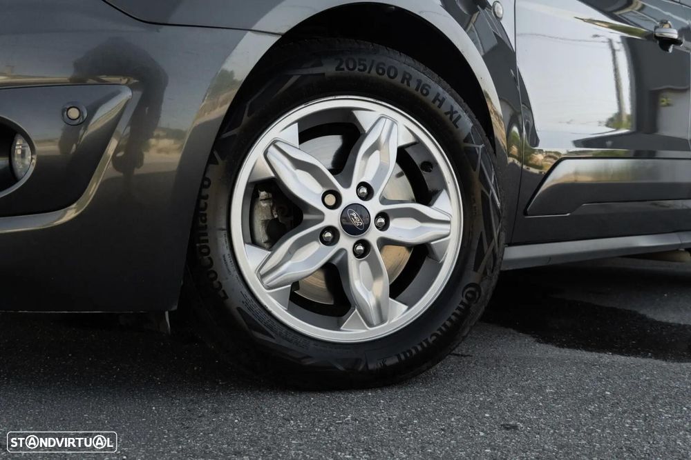 Ford Tourneo Connect 1.6 TDCi Titanium - 23