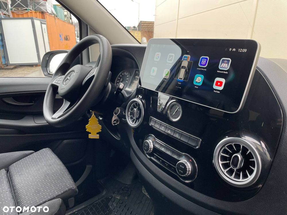 Mercedes-Benz Vito - 10