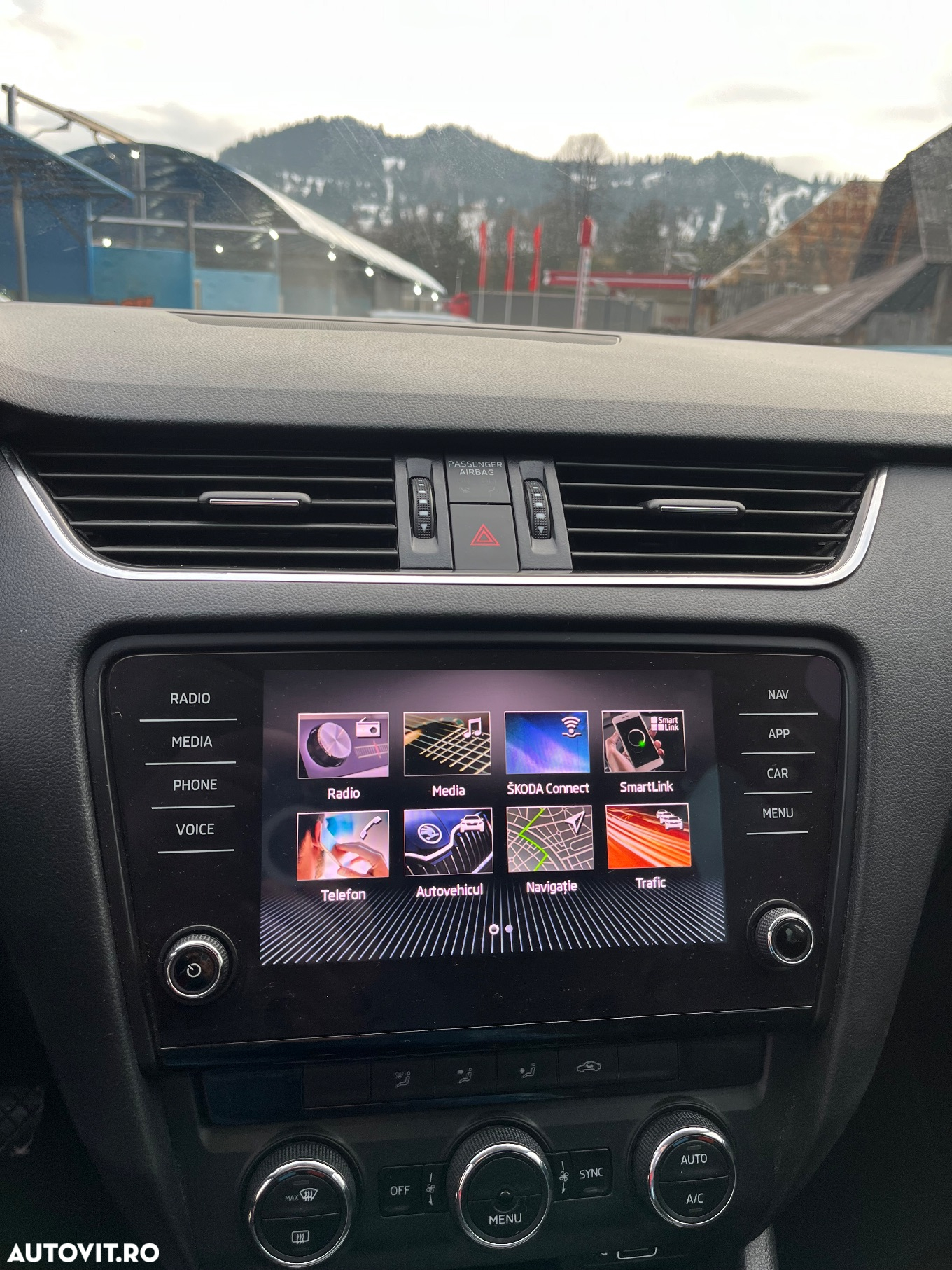 Skoda Octavia 1.6 TDI Active - 9