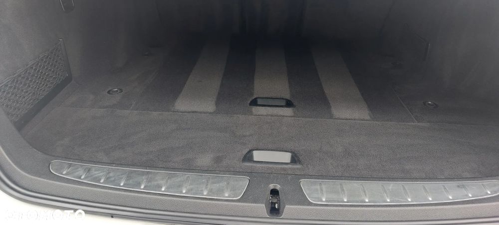 BMW Seria 3 325d Sport-Aut - 7