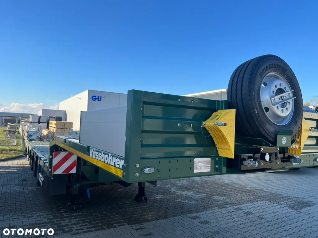 Kassbohrer SEMI lowbed 5 osi 60T ładowności - 15