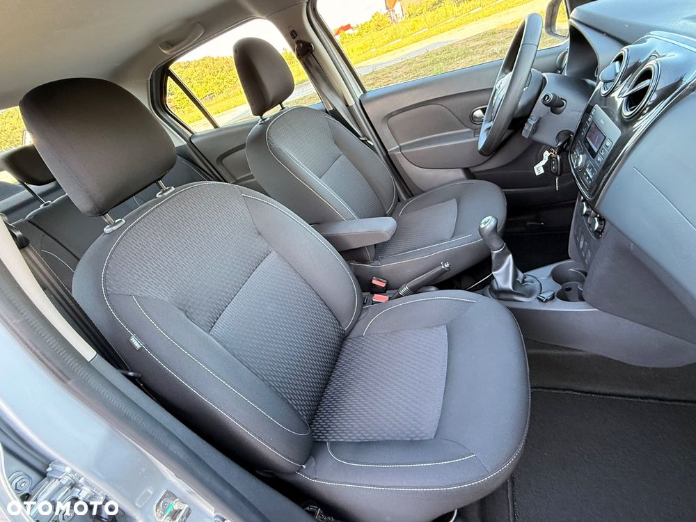 Dacia Logan 0.9 TCe Laureate S&S - 23