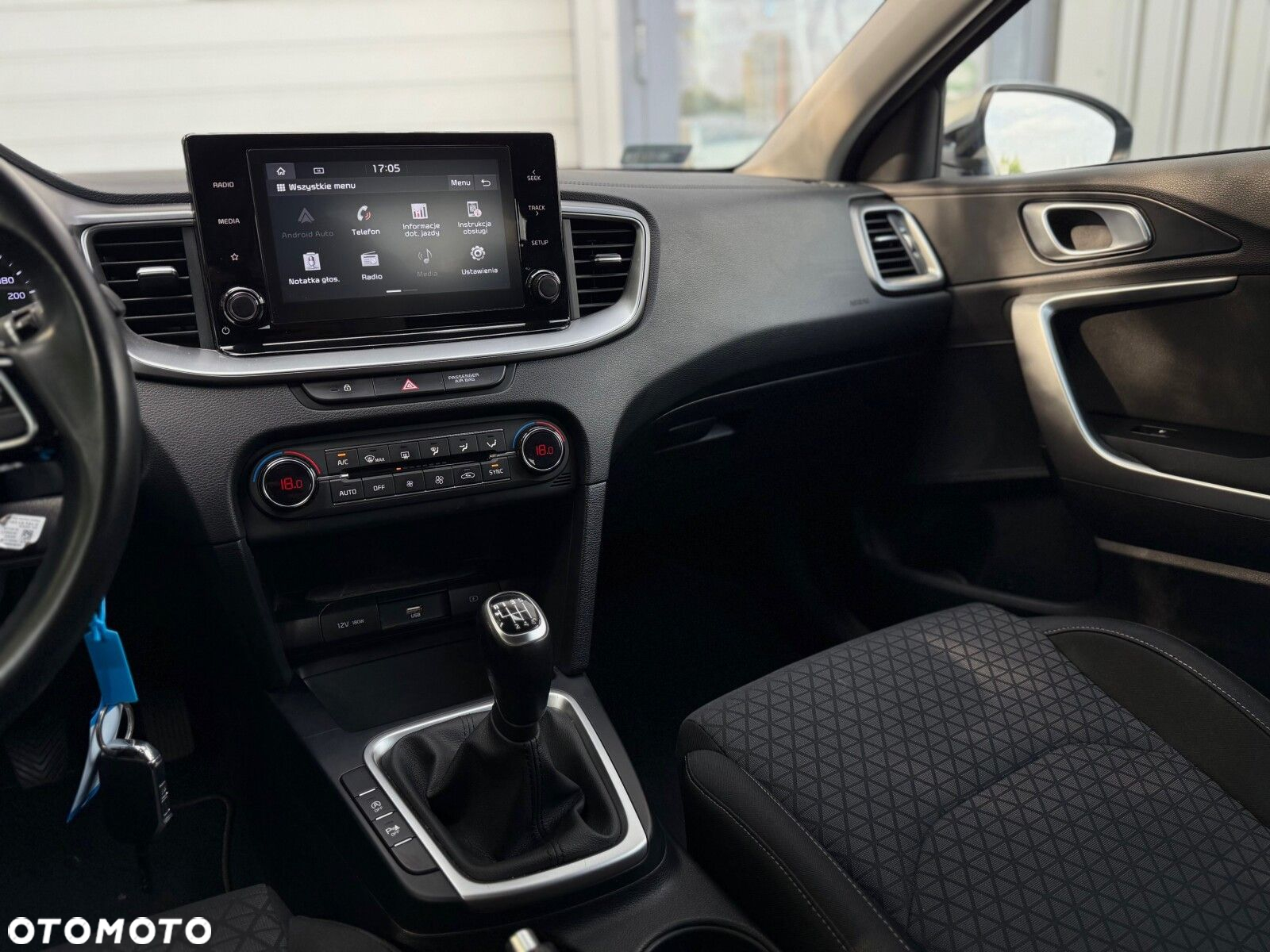 Kia XCeed 1.4 T-GDI M - 16