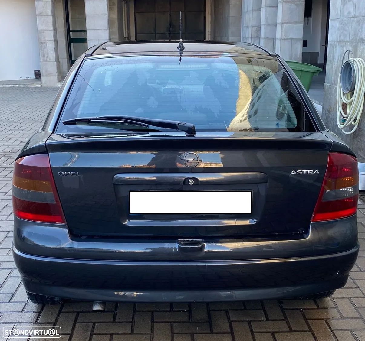 Opel Astra - 1