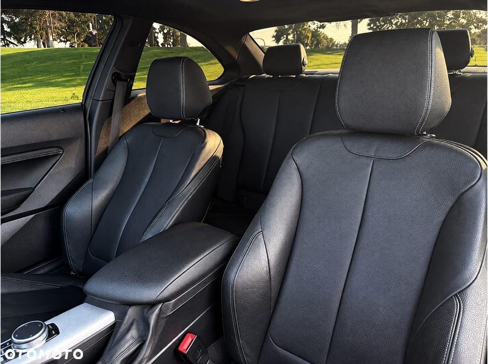 BMW Seria 2 M240i xDrive - 16
