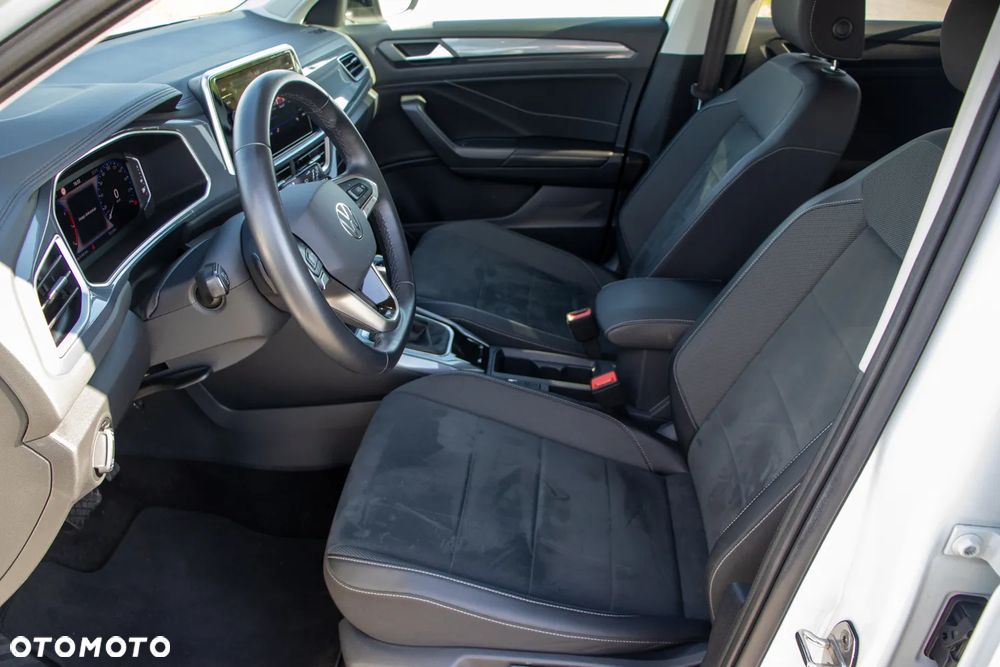 Volkswagen T-Roc 1.5 TSI Style DSG - 9