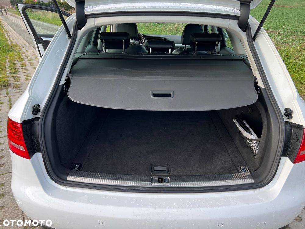 Audi A4 Avant 2.0 TFSI Ambition - 14