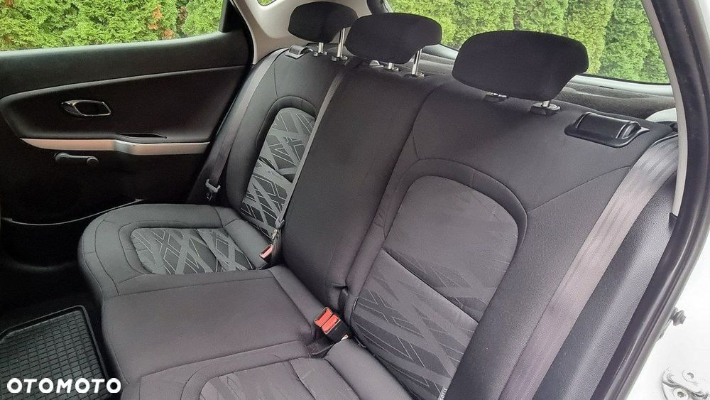 Kia Ceed - 17