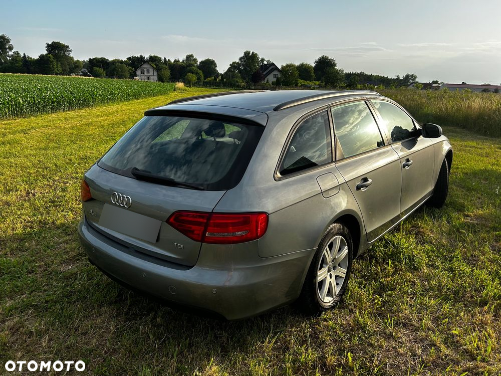 Audi A4 - 8