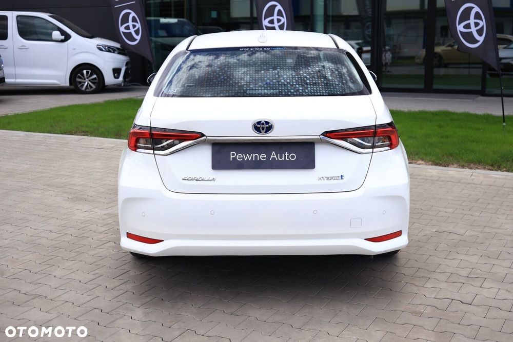 Toyota Corolla - 5