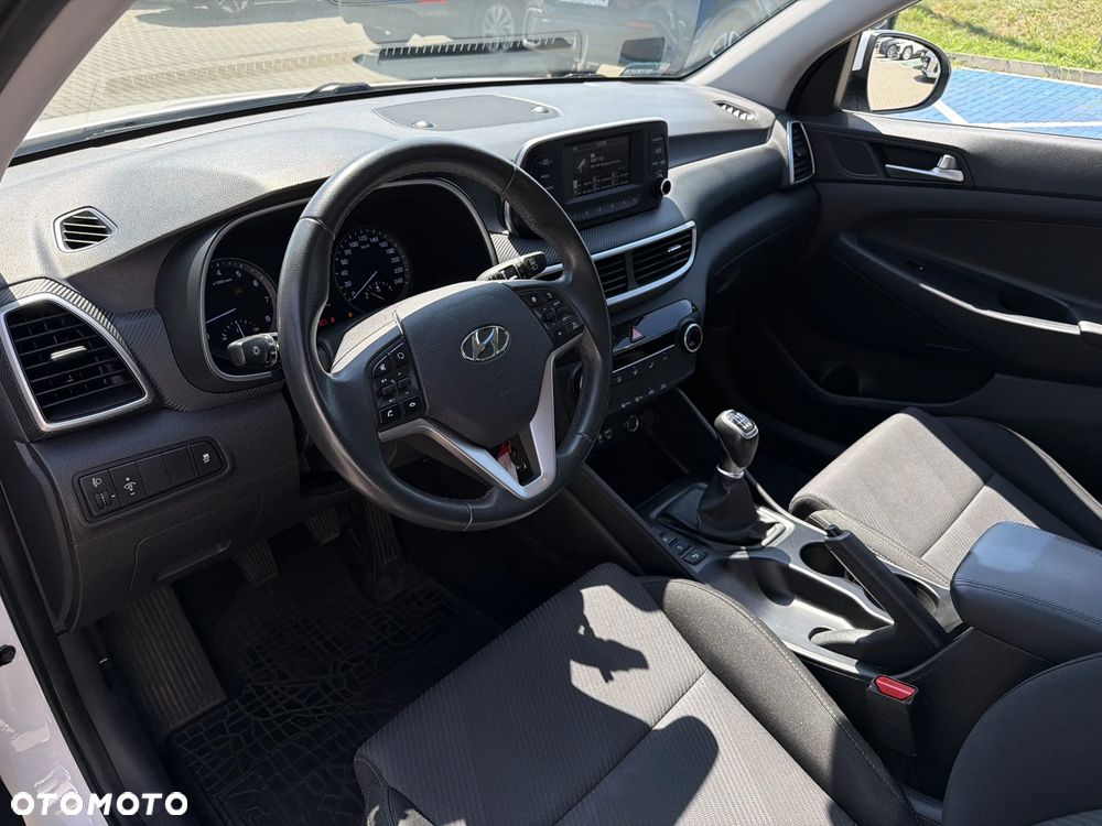 Hyundai Tucson 1.6 GDI BlueDrive Classic 2WD - 11