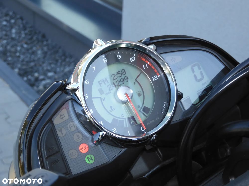 Suzuki Hayabusa - 21