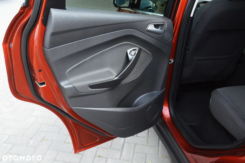 Ford C-MAX - 22