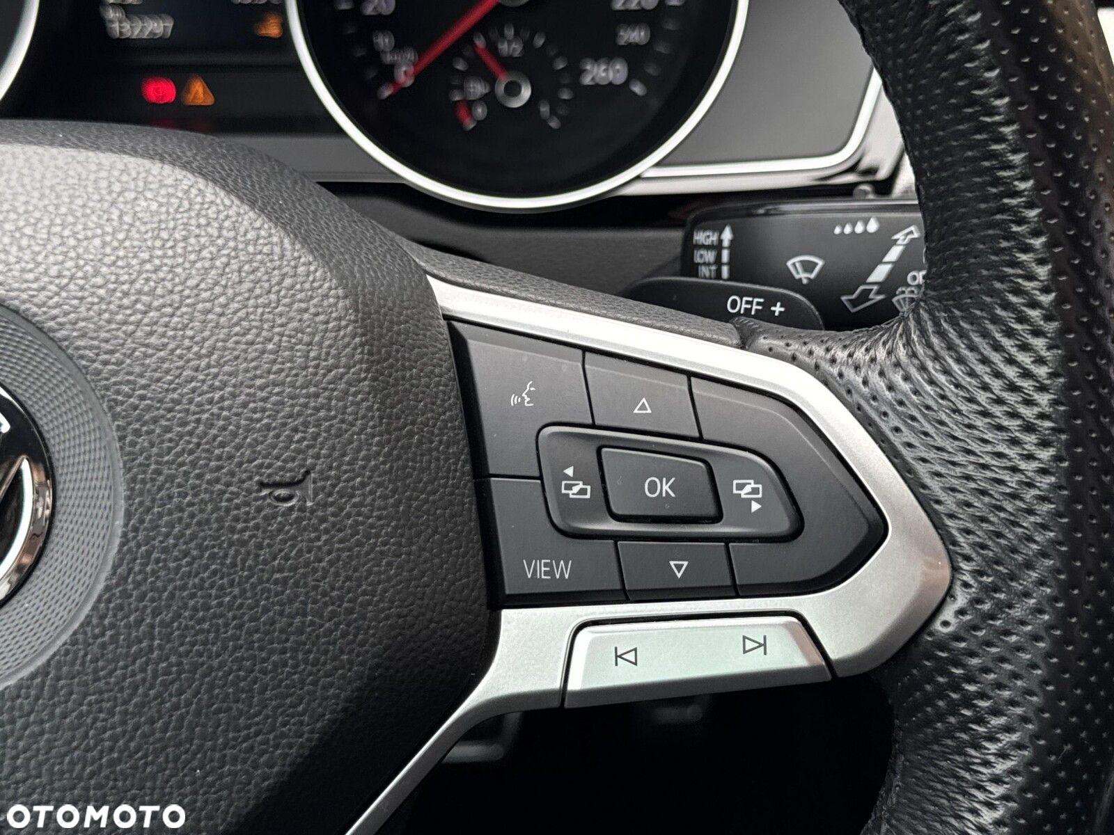 Volkswagen Passat 2.0 TDI EVO Elegance DSG - 21