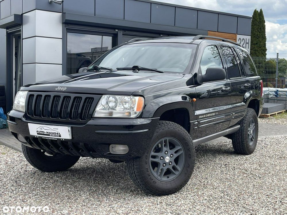 Jeep Grand Cherokee - 1