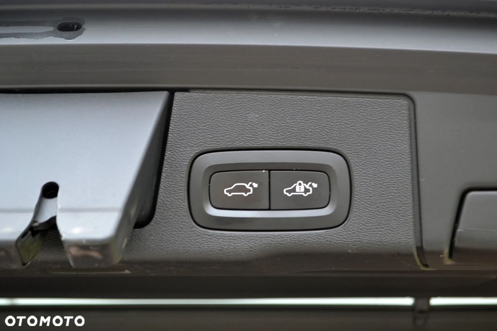 Volvo XC 60 - 31