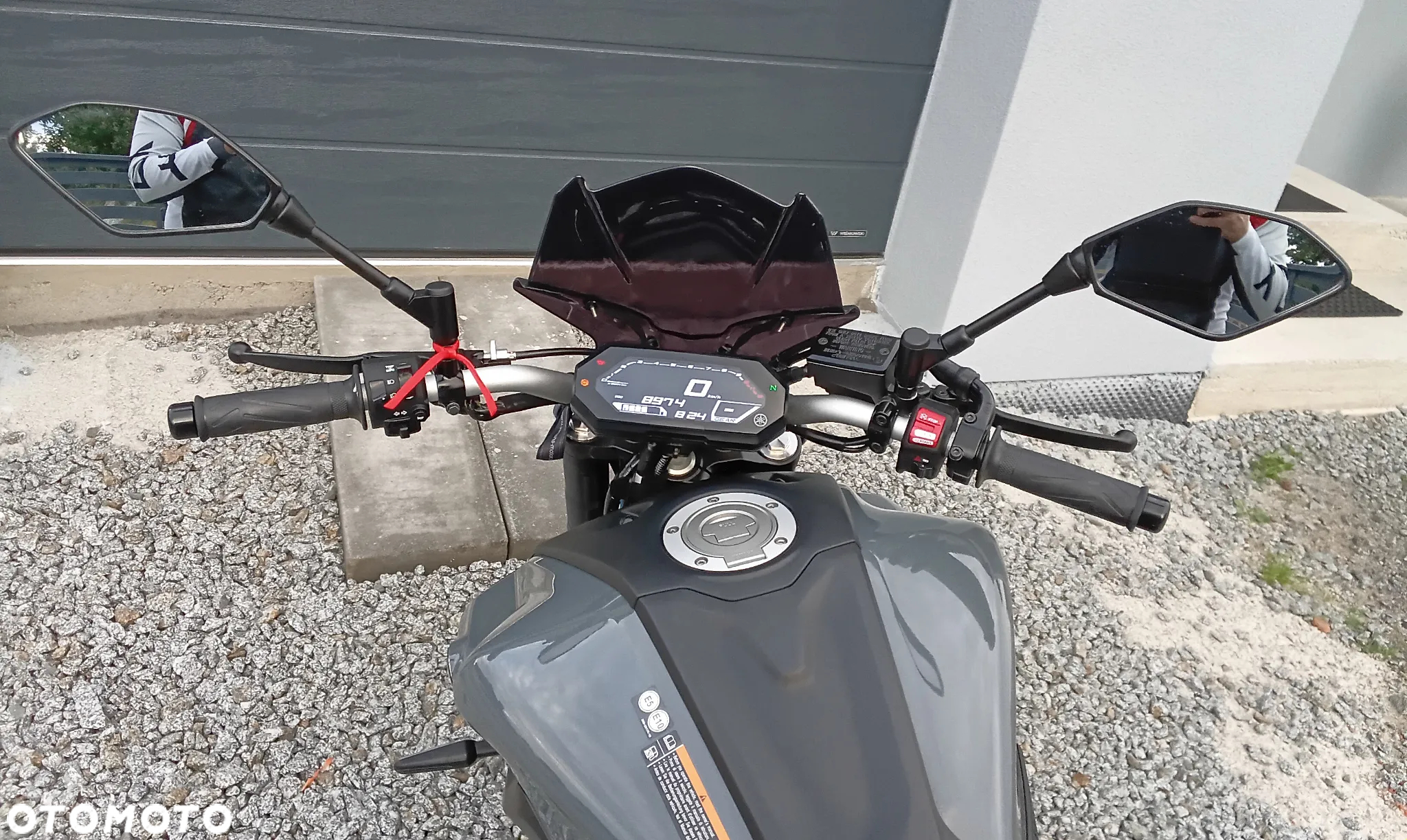 Yamaha MT - 40