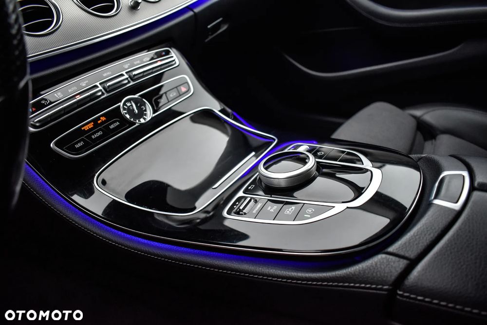 Mercedes-Benz Klasa E 350 D 9G-TRONIC Avantgarde - 8