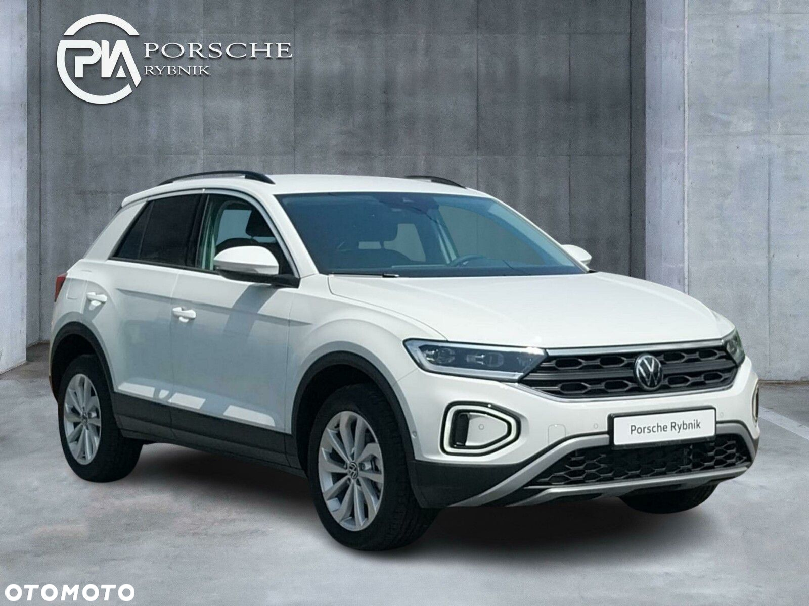 Volkswagen T-Roc - 8