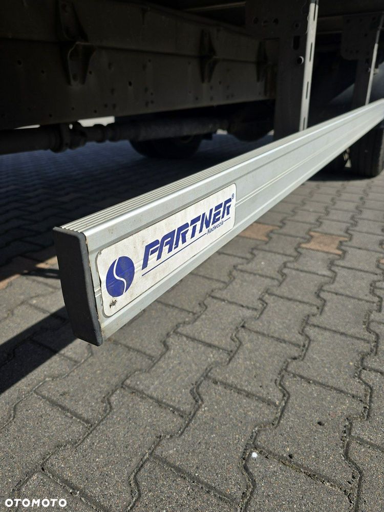 Iveco 70C18 - 32