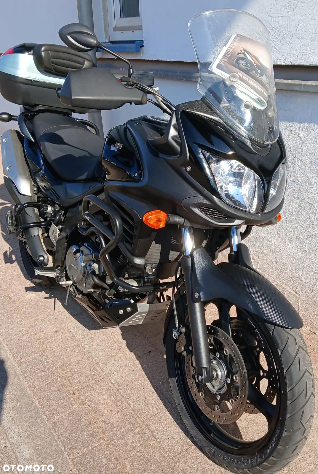 Suzuki V-STROM - 4