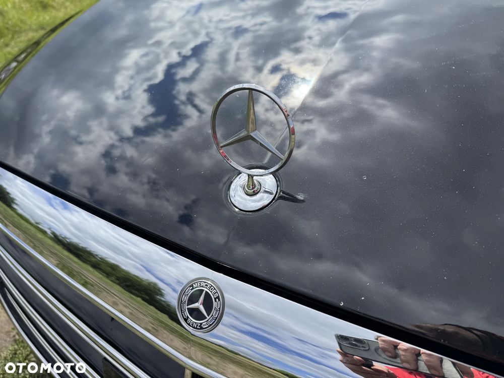 Mercedes-Benz Klasa E 220 d 4-Matic Business Edition 9G-TRONIC - 22