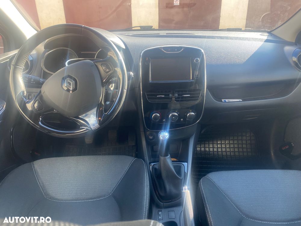 Renault Clio - 5