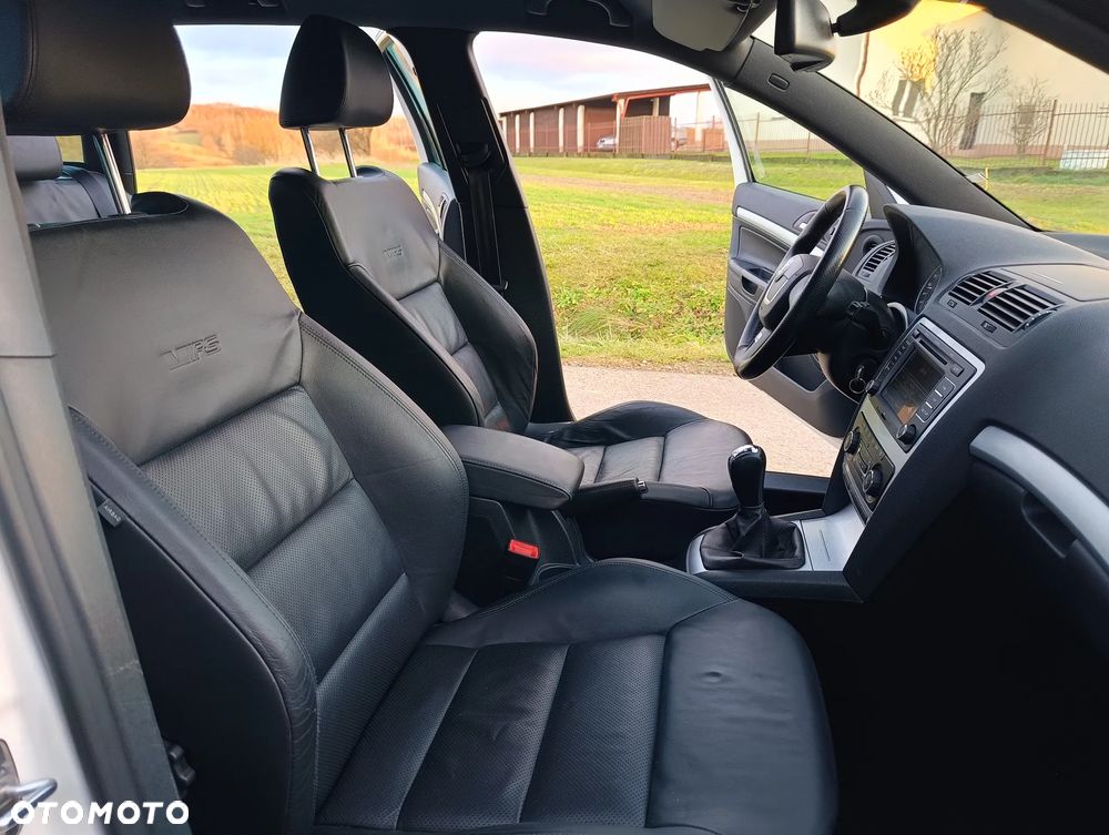 Skoda Octavia 2.0 TDI CR DPF RS - 37