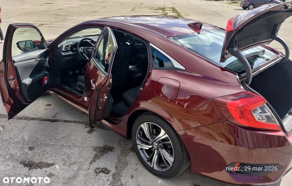 Honda Civic 1.5 T Elegance - 12