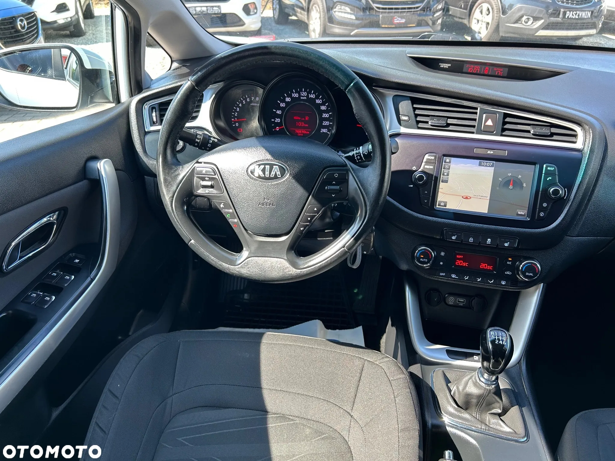 Kia Ceed 1.4 Attract - 14