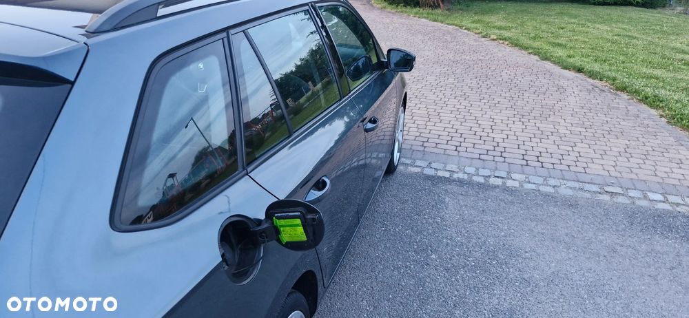 Skoda Fabia 1.2 TSI Ambition - 32