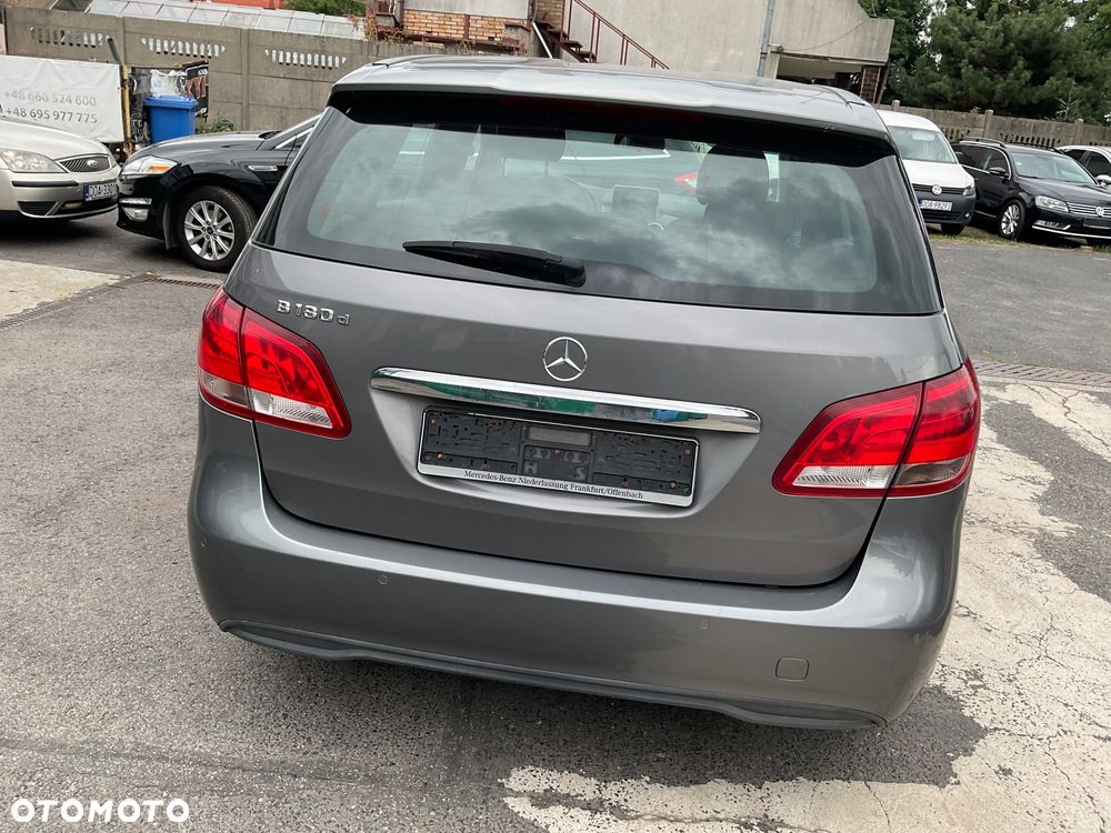 Mercedes-Benz Klasa B 180 d BlueEFFICIENCY Edition Style - 7