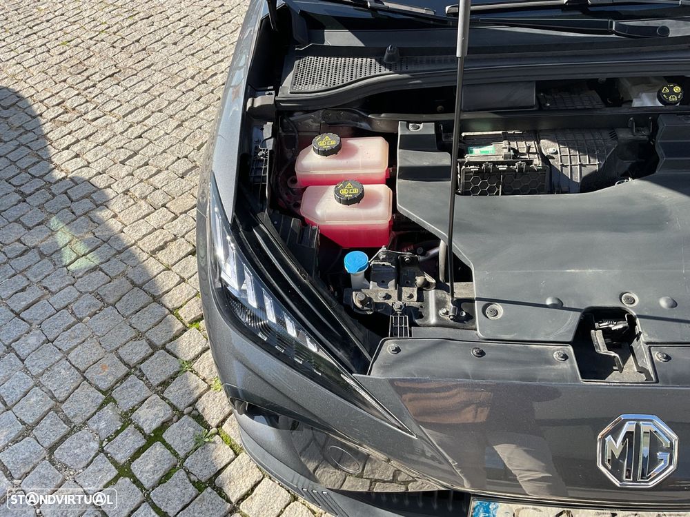 MG MG4 51 kWh Standard - 40