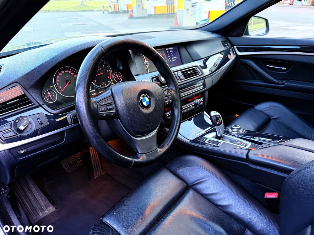 BMW Seria 5 520d Sport-Aut - 6