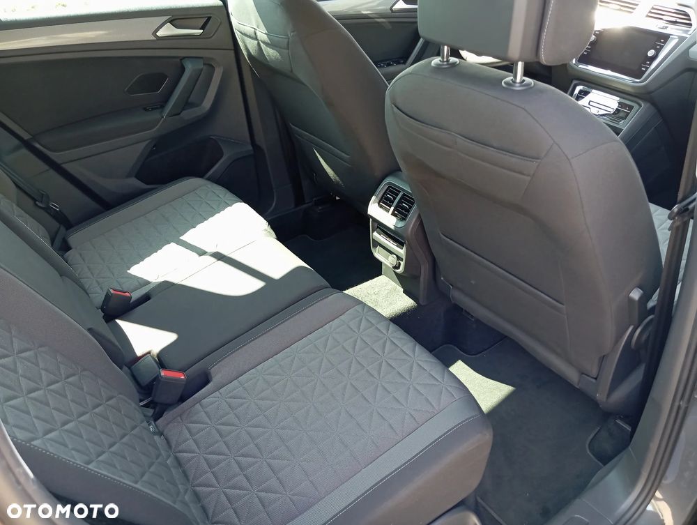 Volkswagen Tiguan - 18