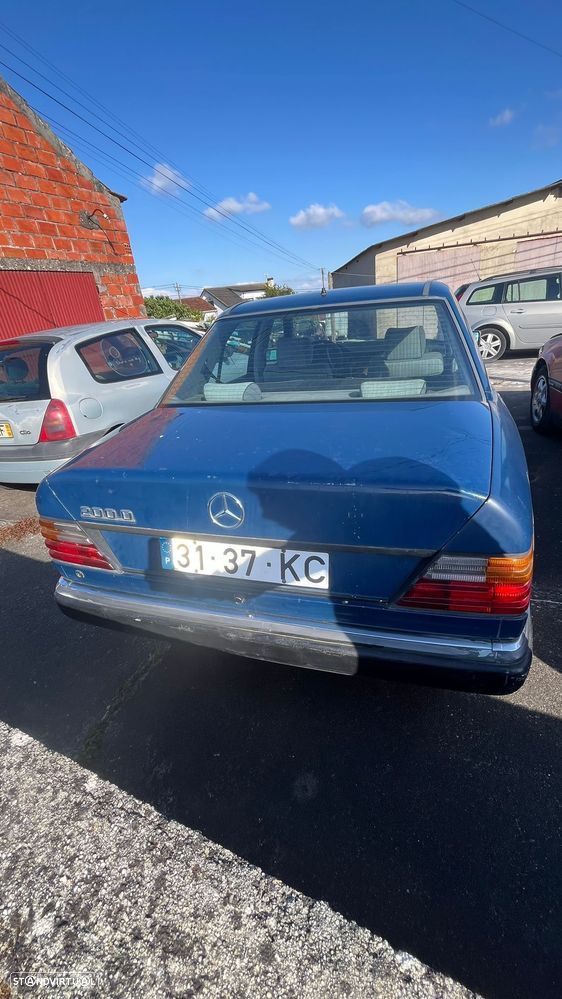Mercedes-Benz W124 (1984-1997) 200 TD - 7