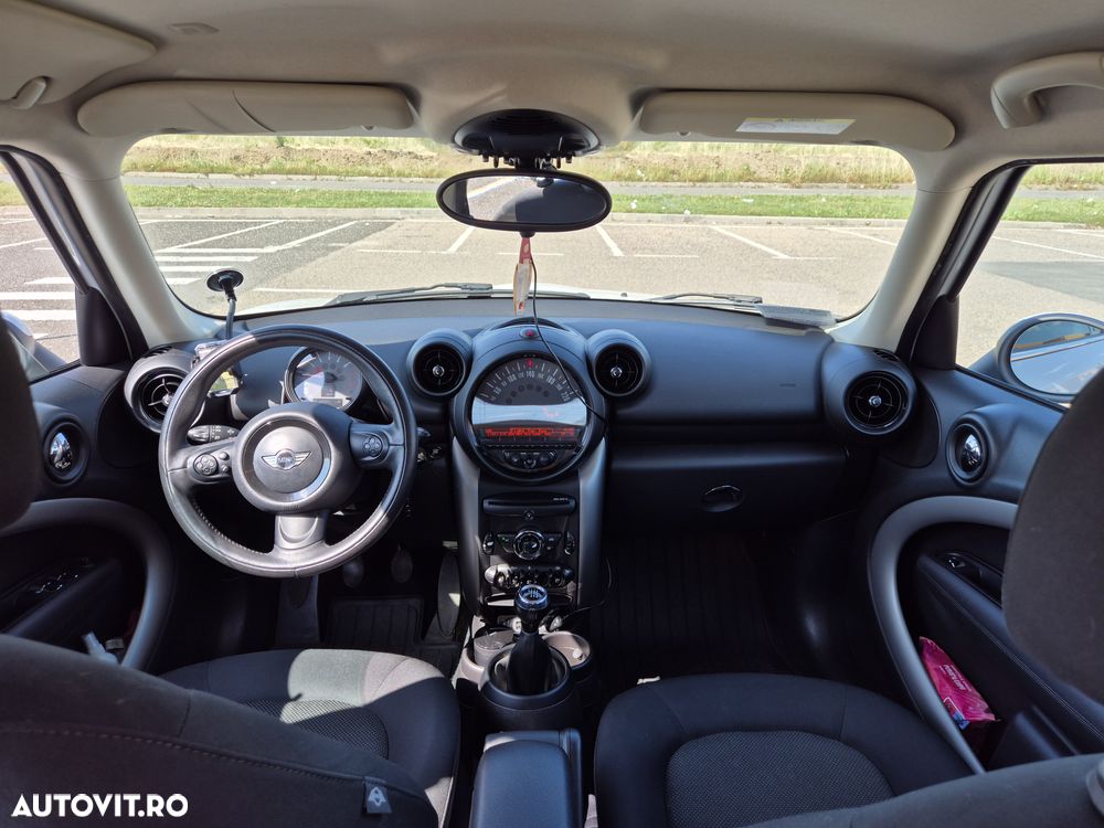 Mini Countryman One - 8