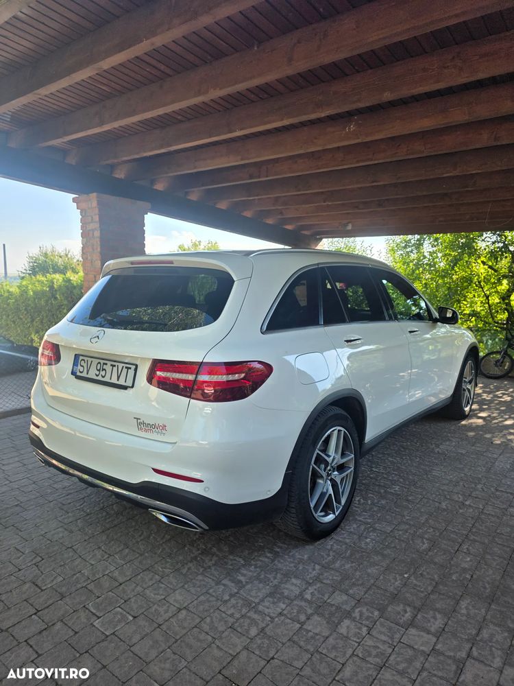 Mercedes-Benz GLC - 4
