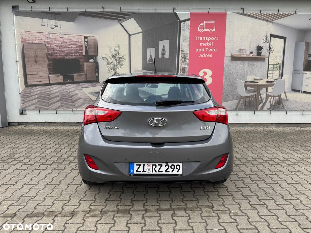 Hyundai i30 - 18