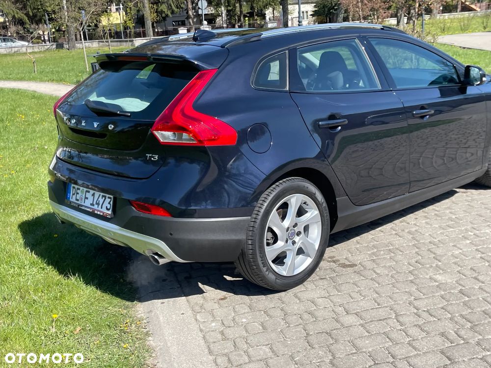 Volvo V40 Cross Country T3 Momentum - 11