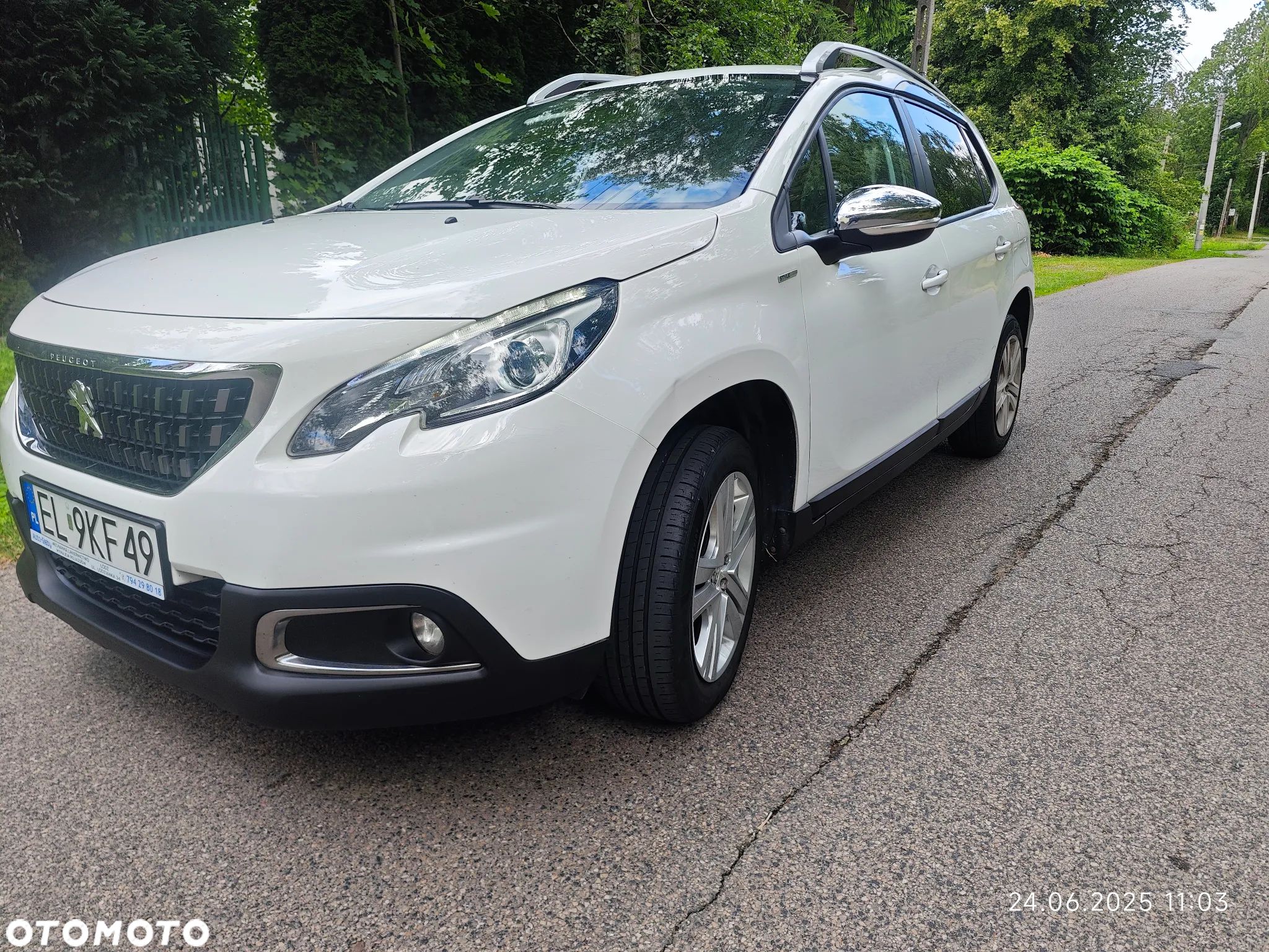 Peugeot 2008 BlueHDi 100 STOP & START Style - 1