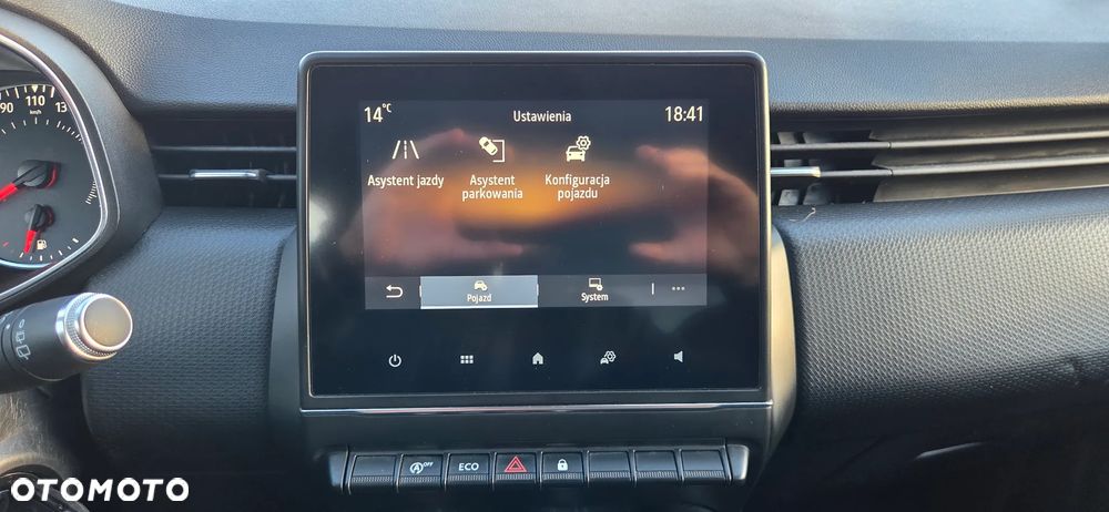 Renault Clio - 17