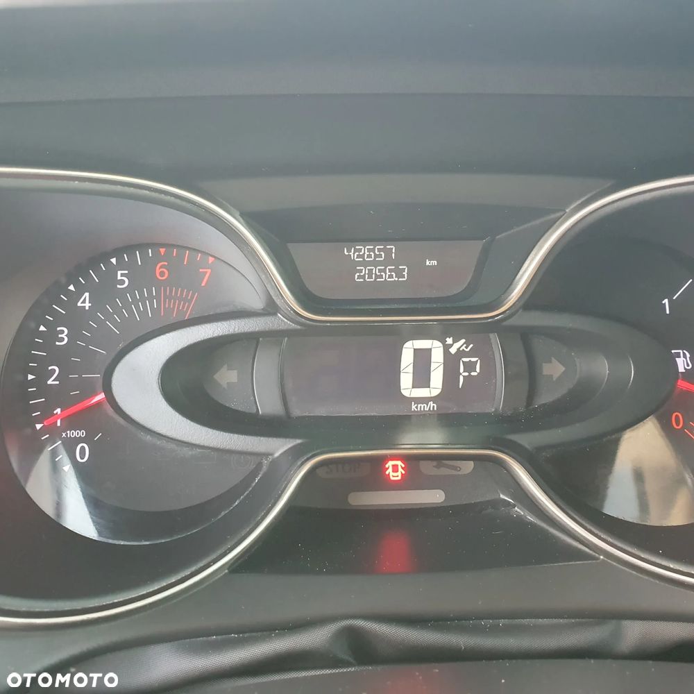 Renault Captur 1.3 Energy TCe Initiale Paris EDC - 9