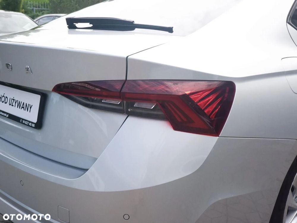 Skoda Octavia 1.5 TSI ACT Ambition - 8