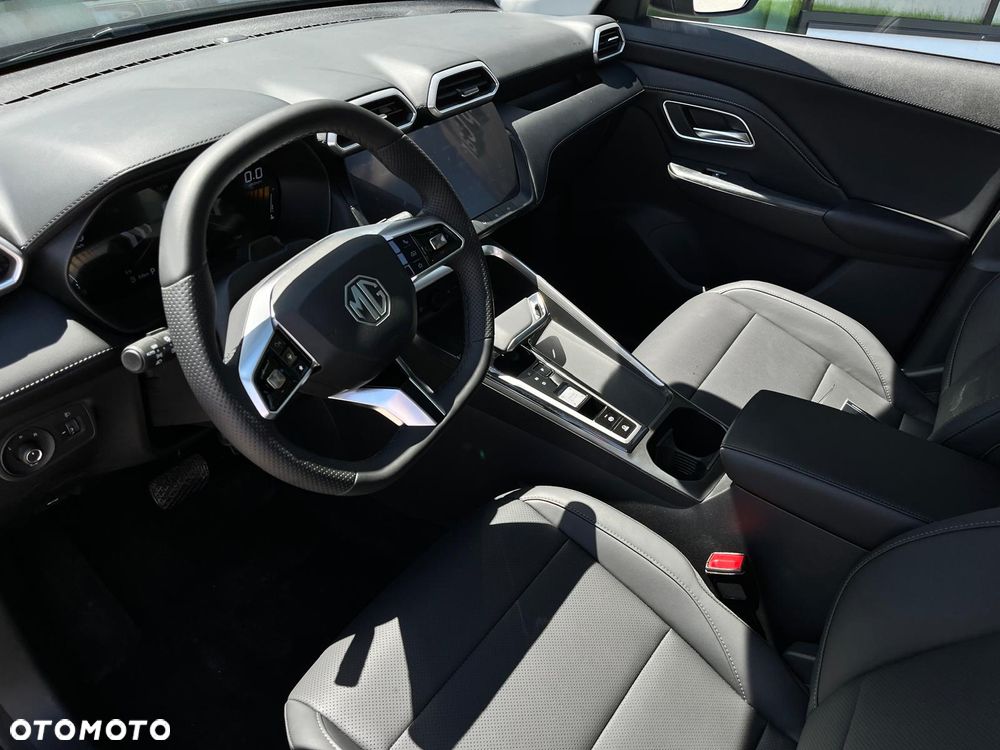 MG ZS 1.5 HEV+ Exclusive - 15