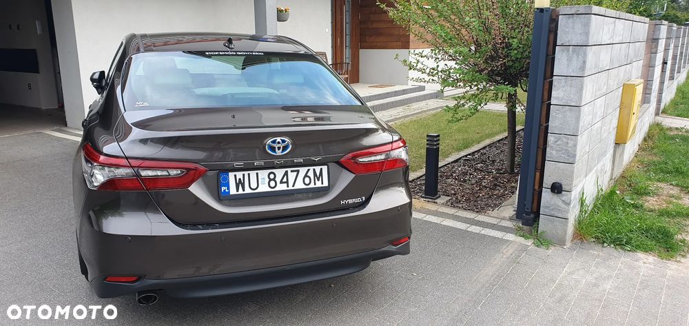 Toyota Camry 2.5 Hybrid Executive CVT - 3