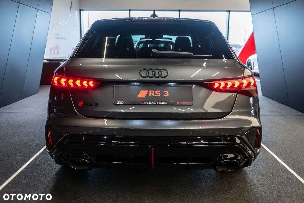 Audi RS3 Sportback - 5