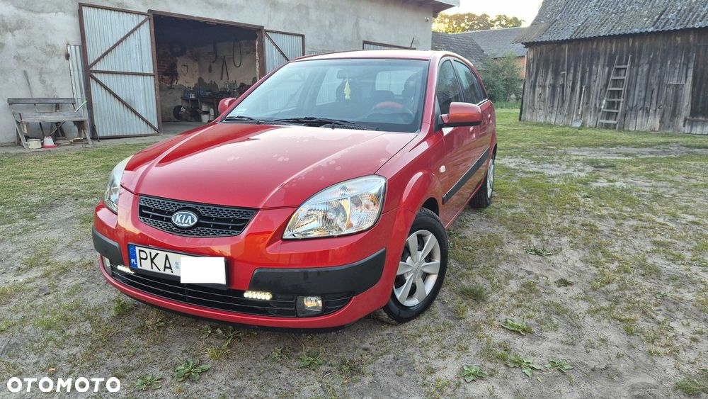 Kia Rio - 1