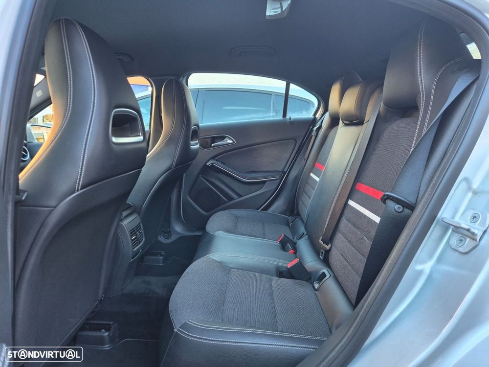 Mercedes-Benz A 180 - 11